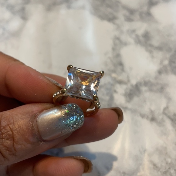 Gold Square Princess Cut Cubic Zirconia Ring - Picture 7 of 10